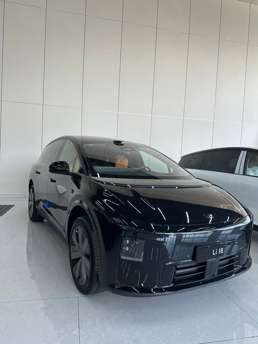 Li avto rasmiy dilerlik markazi