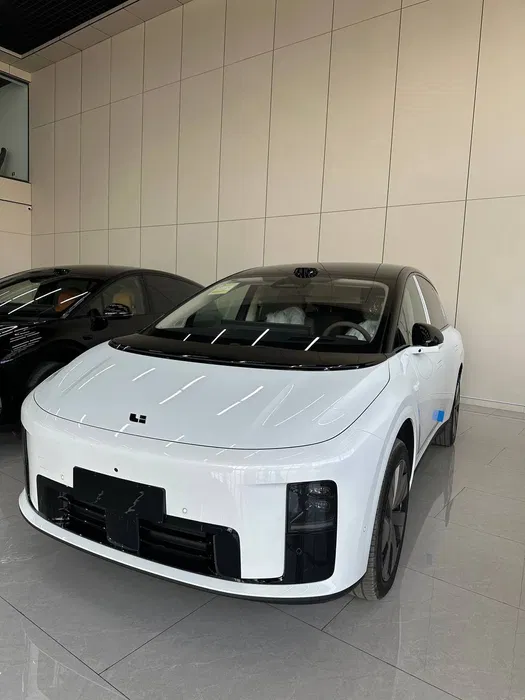 Li avto rasmiy dilerlik markazi