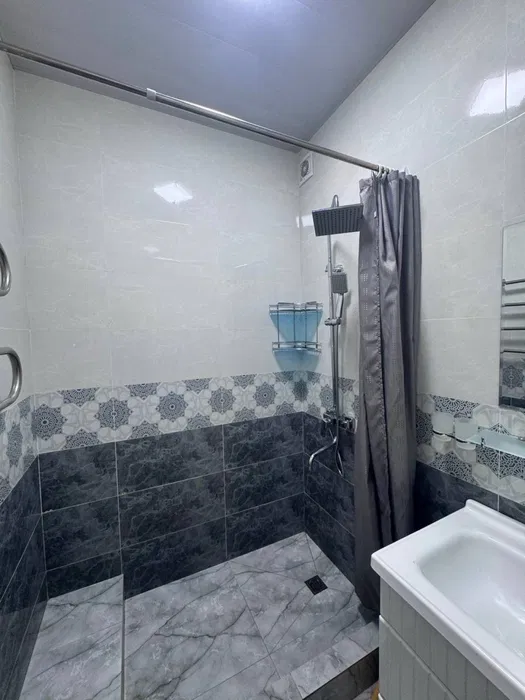 срочно продается 2 комнаты чиланзар