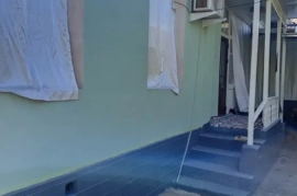 Sotaman, Ховли Уй сотилади