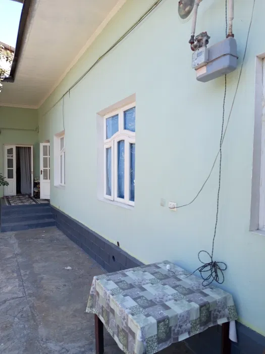 Ховли Уй сотилади