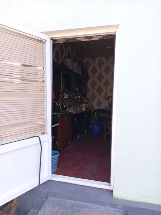 Ховли Уй сотилади