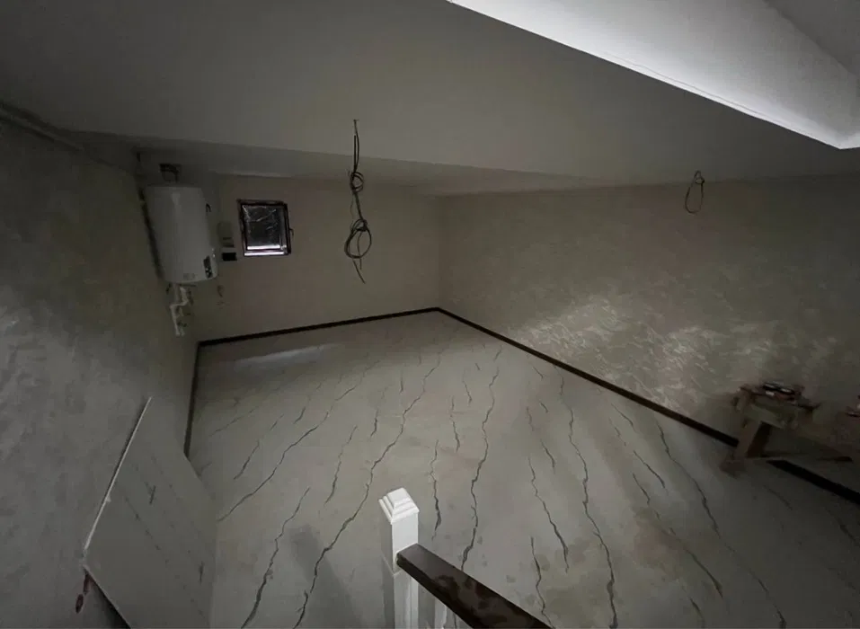 Срочно продается Ханабад 1.9соток 5комнат+холл, 39больница