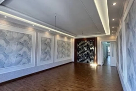 Sotaman, Срочно продается Ханабад 1.9соток 5комнат+холл, 39больница