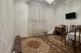 Продам, Юнусабад Гулистон. 4-сотик Шинам ховли сотилади.