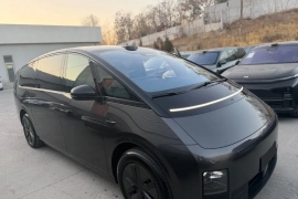 Продам, Lixiang MEGA 710km CLTC
