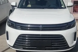 Продам, Huawei Aito m7 srochna