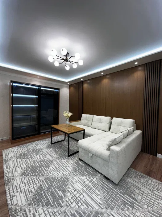 Цум Ц-7 Смарт 1в2 комнатная евроремонт Укомплектована 33м²