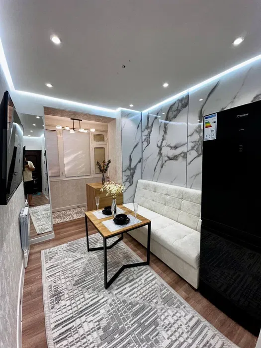 Цум Ц-7 Смарт 1в2 комнатная евроремонт Укомплектована 33м²