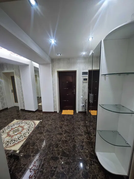 Квартира 3/2/9 Дархан Евро ремонт