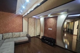 Продам, Квартира 3/2/9 Дархан Евро ремонт