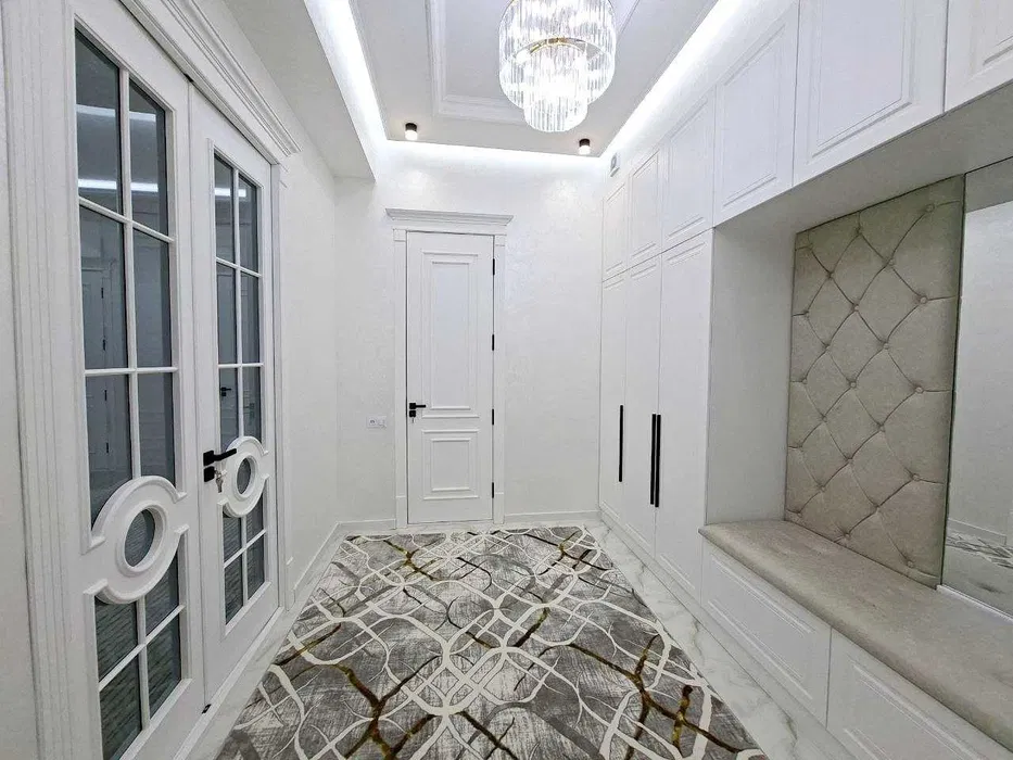 3 xonali kvartira sotuvda