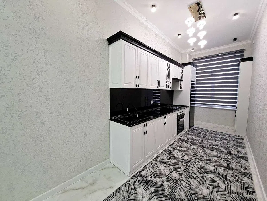 3 xonali kvartira sotuvda