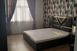 Sotaman, 3 xonali kvartira sotiladi