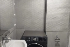 Sotaman, 3 xonali kvartira sotiladi