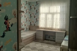 Sotaman, 3 xonali kvartira sotiladi