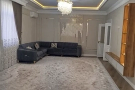 Sotaman, 3 xonali kvartira sotiladi