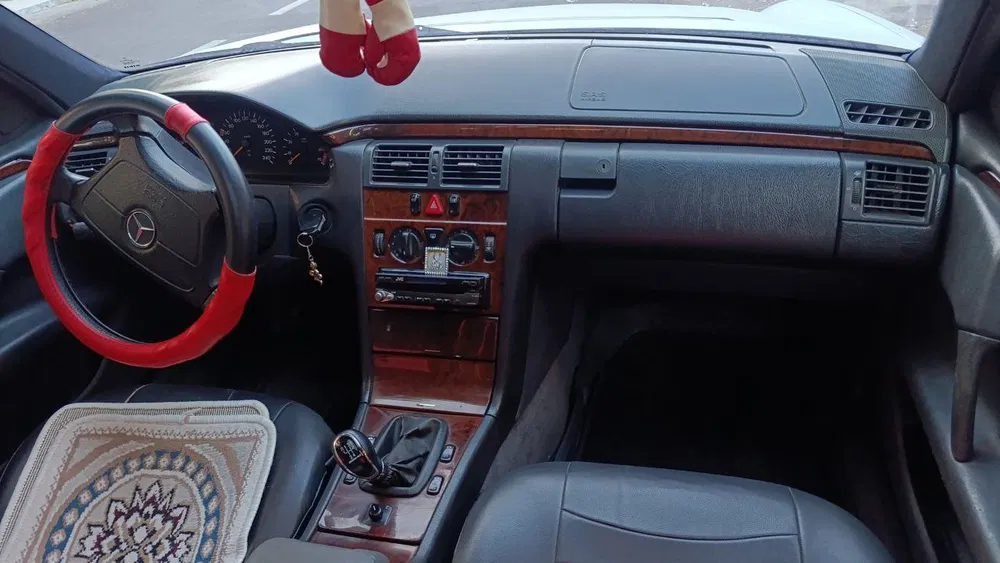 Mercedes-Benz 210 60 035 000 сум