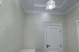 Sotaman, Кирпичный дом • Элитный ремонт • В самом Центре, 3 x Шаумяна /Каримбек