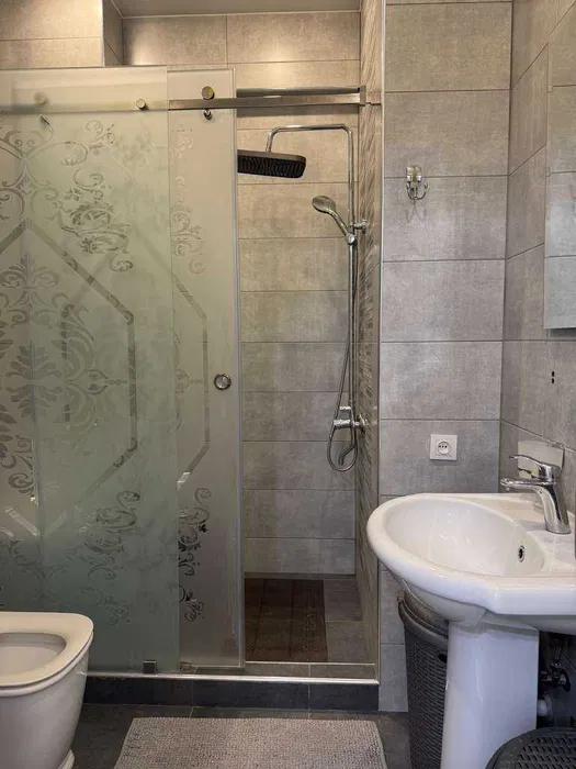 Кирпичный дом • Элитный ремонт • В самом Центре, 3 x Шаумяна /Каримбек