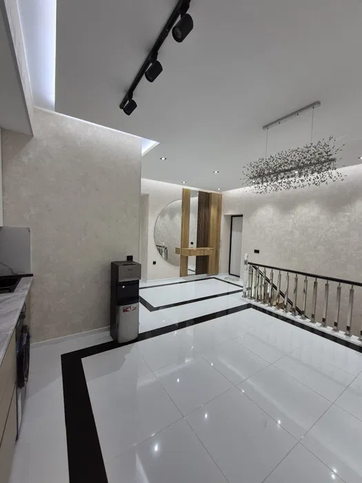 3хонали дом сотилади