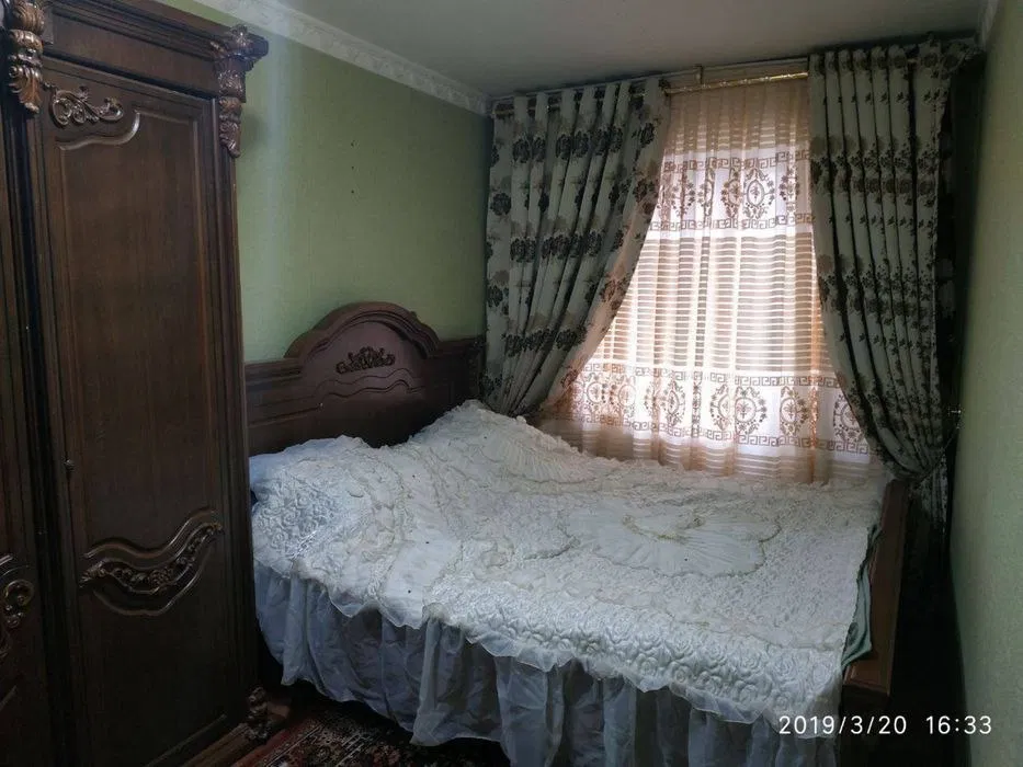 Продаётся Квартира 3/5/5 Шота Руставели Ор-р гостиница Хосилот