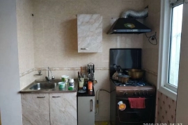 Sotaman, Продаётся Квартира 3/5/5 Шота Руставели Ор-р гостиница Хосилот