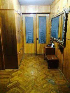 Продается на ул.С.Азимова(кафе Студио) 4/4/5 спецплан