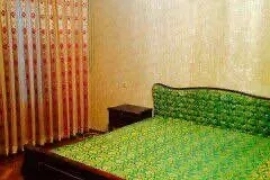 Sotaman, Продается на ул.С.Азимова(кафе Студио) 4/4/5 спецплан