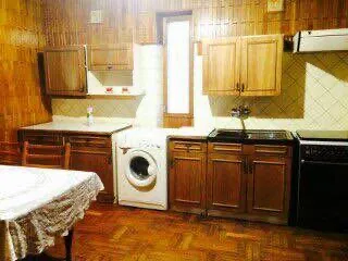 Продается на ул.С.Азимова(кафе Студио) 4/4/5 спецплан