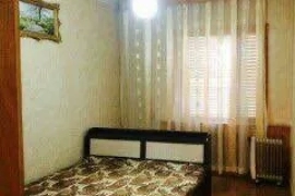 Sotaman, Продается на ул.С.Азимова(кафе Студио) 4/4/5 спецплан