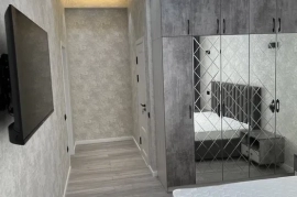 Sotaman, СВОЯ, Срочно продается евролюкс 3/4/7 100 кв.м на паркентском!