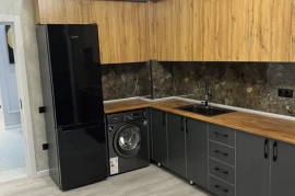 Sotaman, СВОЯ, Срочно продается евролюкс 3/4/7 100 кв.м на паркентском!