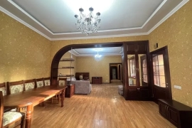 Продам, Дом участок на Саракулке