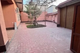 Продам, Дом участок на Саракулке