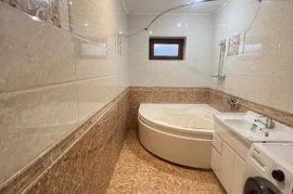 Продам, Дом участок на Саракулке