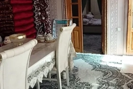 Продам, Sirochni Birlik mahalasida uy soriladi 3.2.5