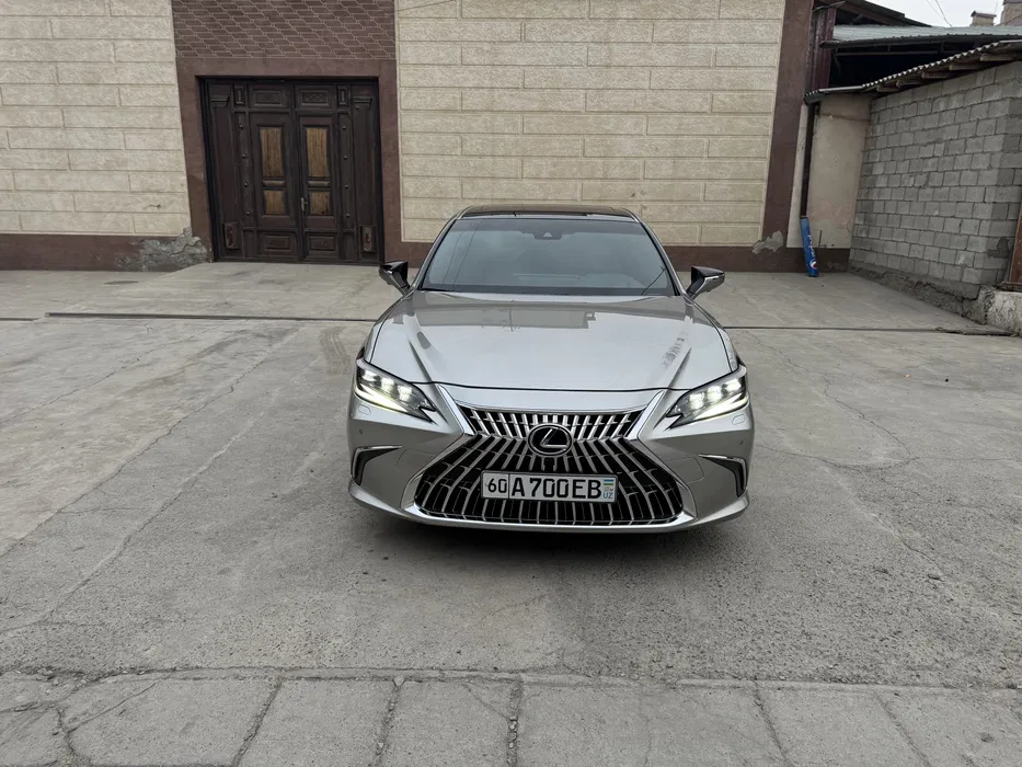 LEXUS ES 300 гибрид