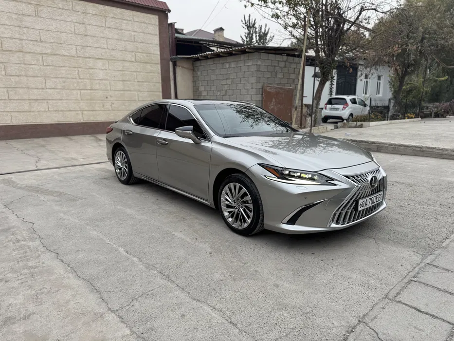 LEXUS ES 300 гибрид