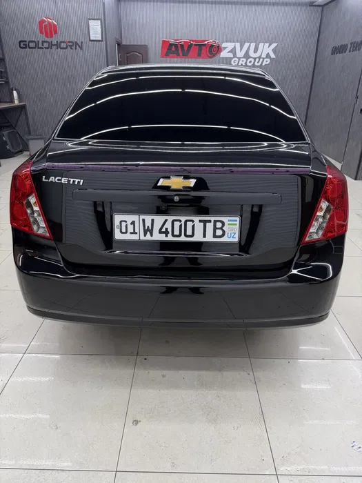 Продается черная Gentra автомат БЕЗ ЛЮК