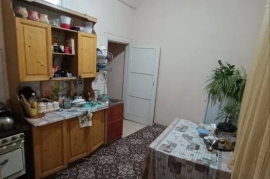 Sotaman, Продается 2-х комнатная Квартира на 3 ем этаже 3 х этажного дома