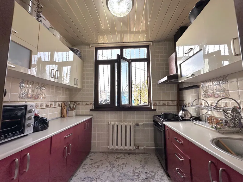 Срочно продам большую 5ти комнатную квартиру 