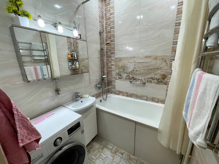 Чиланзар-12, 3-х комнатная квартира