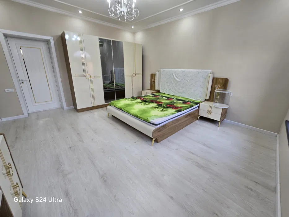 3 sotixlik xovli uy sotiladi yangi krulgan