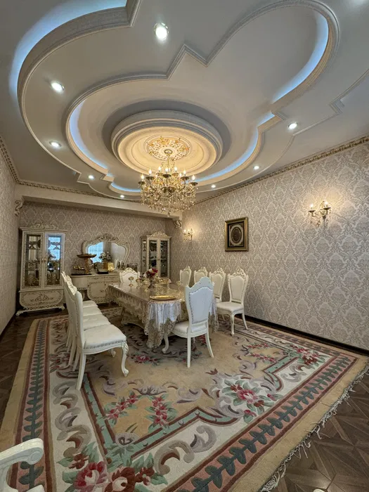 МедГородок 7.7 сот 8 хона Евроремонт 2 этаж 3 уровен ор: Урология