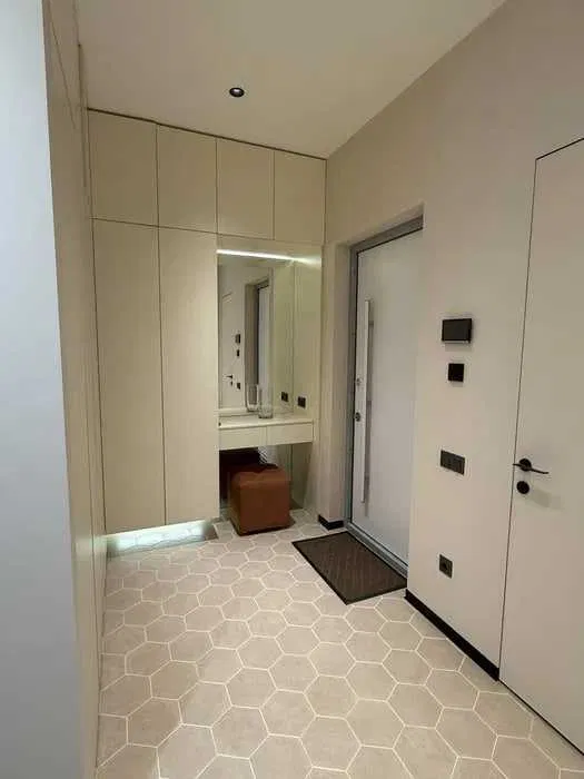 2-ком квартира · mirabad avenue · авторский проект