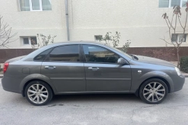 Продам, Lacetti mokriy asfalt 1,6 motor 2013-yil mashina