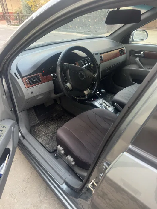 Lacetti mokriy asfalt 1,6 motor 2013-yil mashina