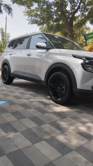Kia carens sotiladi xolati ideal sroʻchniy ustida kelishamiz