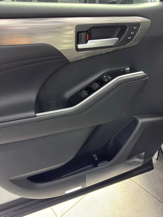 Tayota Highlander 2026. Yil